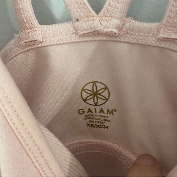 Gaiam Womens Iris Medium Support Strappy Sports Bra Pink size XS - Picture 3 of 4